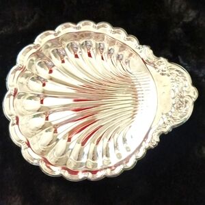 Elegant Silver Plated Shell Dish - New Old Stock